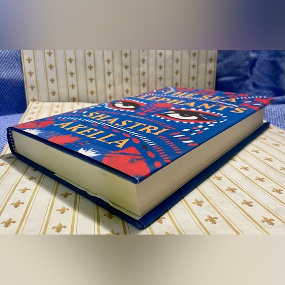 📚 3/$15 The Sea Elephants by Shastri Akella - Picture 2 of 4